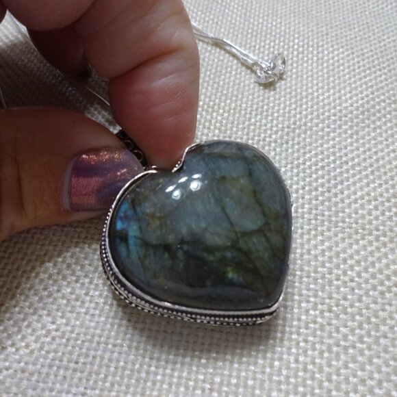 Gorgeous LABRADORITE HEART Handmade Sterling 925 Pendant/Chain #256C - Picture 3 of 3